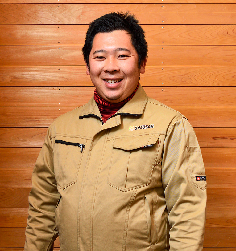株式会社鈴三材木店 松本 来